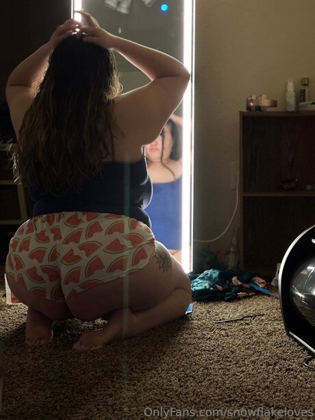 Snowflakelovess erwachsene hübsche bild