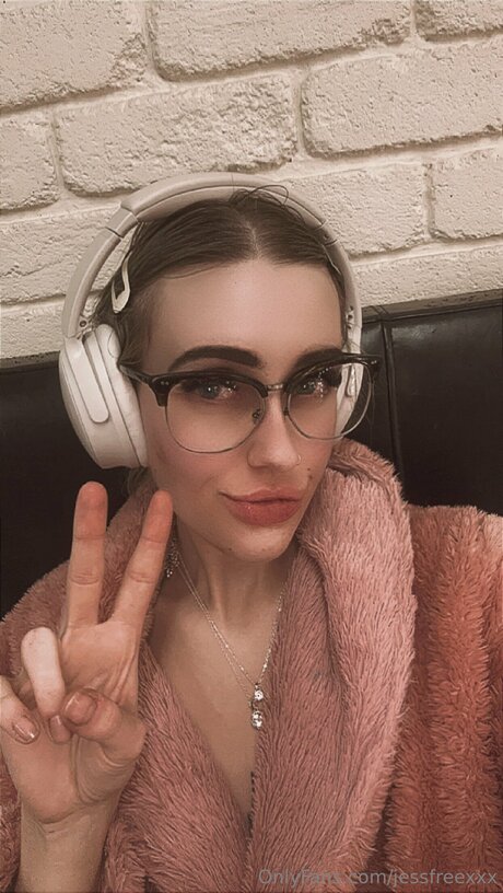 Jessfreexxx hübsche nackt foto