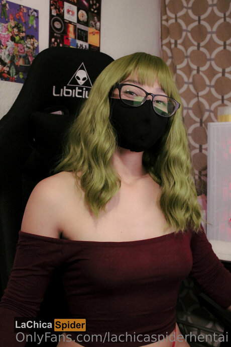 Lachicaspiderhentai exklusive heiße foto