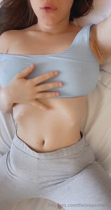 asiatische studentin onlyfans erwachsene kunst bilder