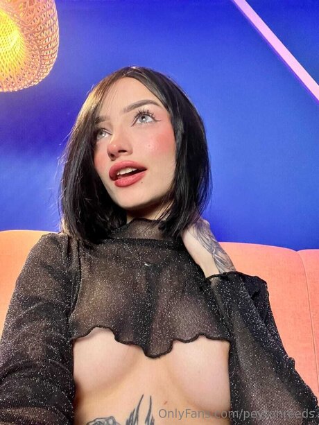 Peytonreeds hd nackte fotos