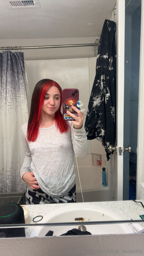 Red W schauspielerin hd fotos