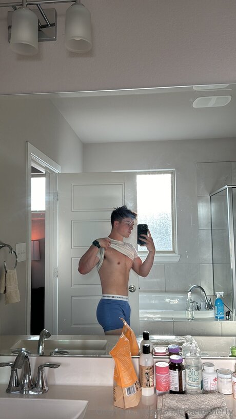 Itsmichaeldoherty sexy xxx foto