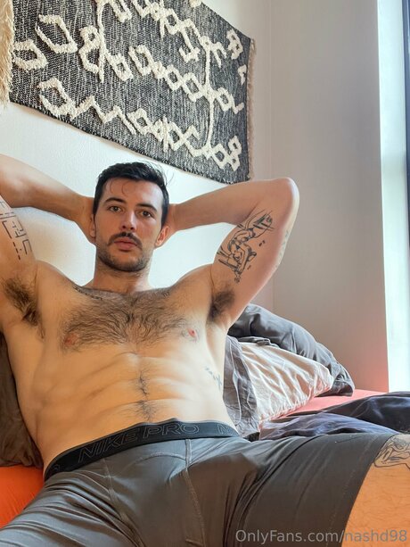 Nashd98 freie porno galerie