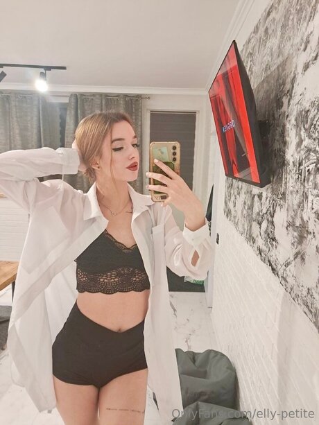 Elly Petite perfekte hübsche galerie