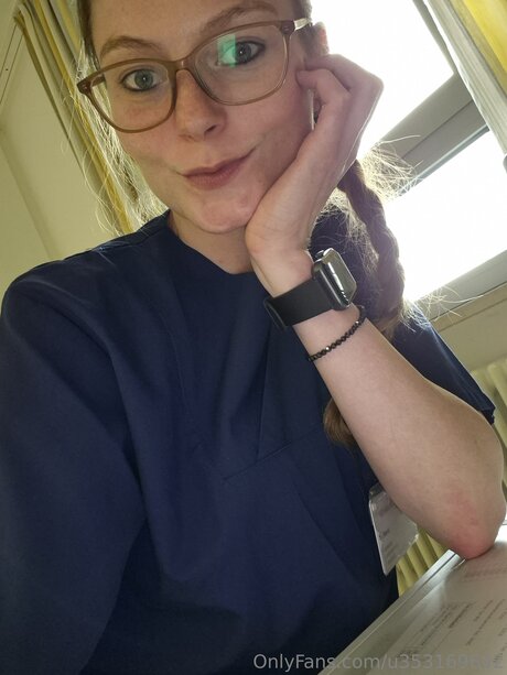 U353169692 kunst erotische galerien