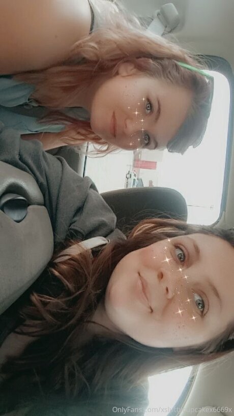 Xsluttycupcakex6669x top akt archiv