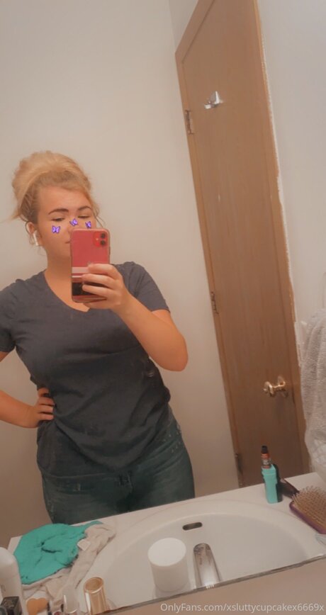 Xsluttycupcakex6669x xxx kunst foto