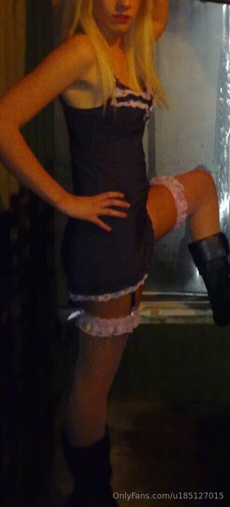 U185127015 sexy nackte galerie