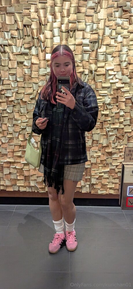 Kurichan01 schauspielerin schöne foto