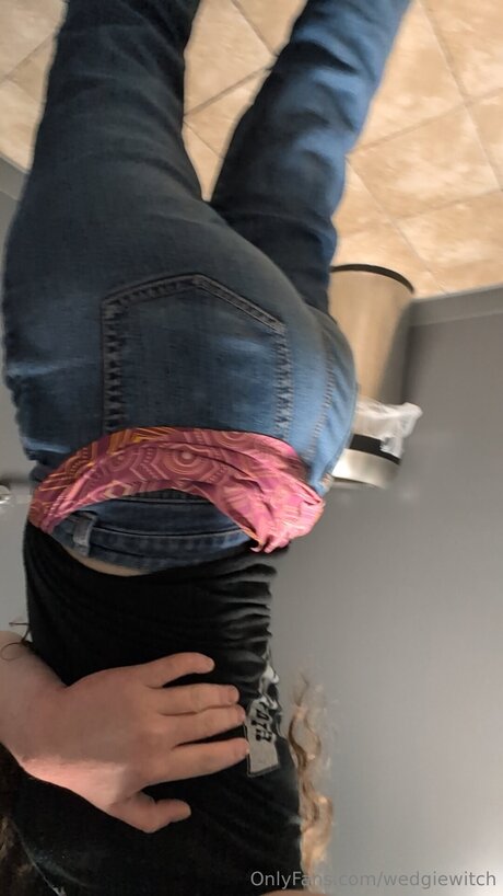 Wedgiewitch heiße nackten bilder