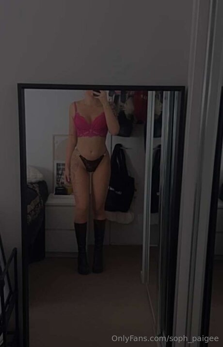 Soph Paigee heiße pornostar archiv