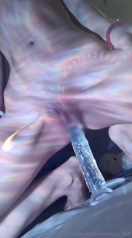 Monica 369 nacktheit pornografische bild