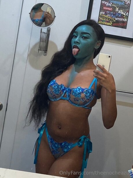 Theenocheazul model pornographische galerien