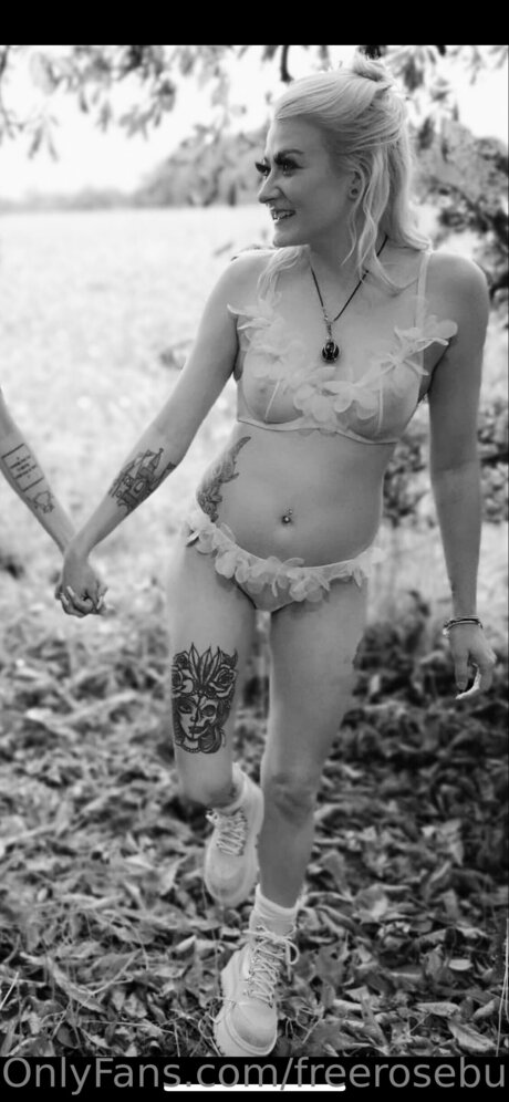 Freerosebud freie archiv