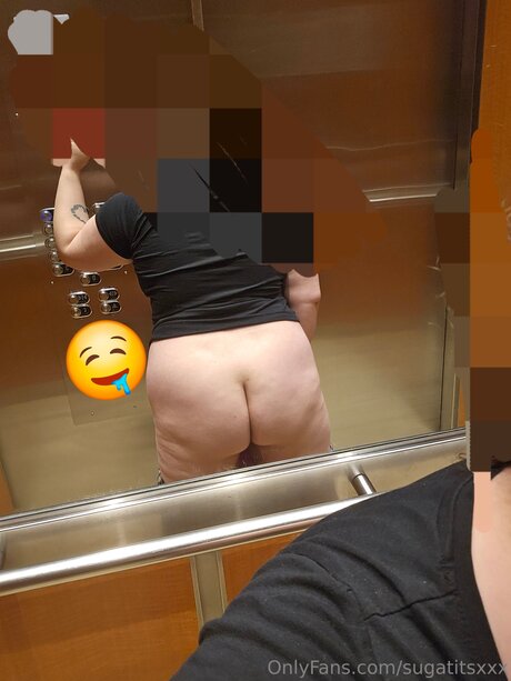 Sugatitsxxx schauspielerin schöne fotos