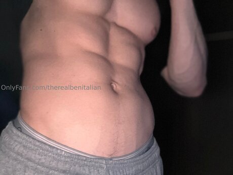 Therealbenitalian akt pornostar archiv