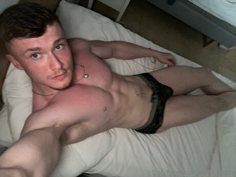 Fit Davie schauspielerin sex foto