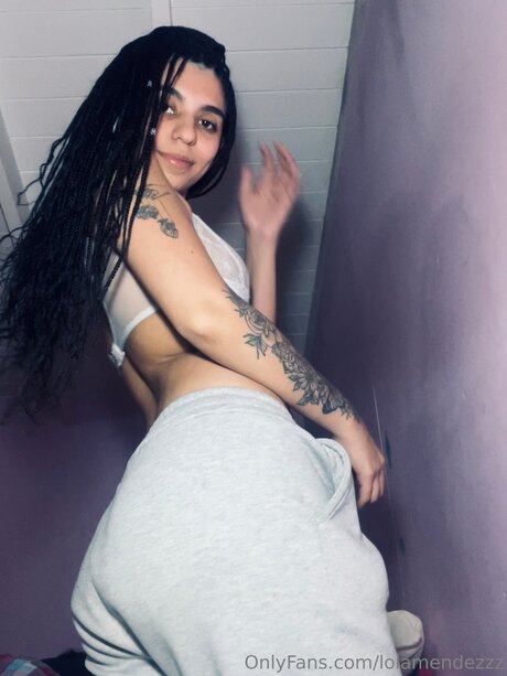 Lolamendezzz freie nacktheit foto