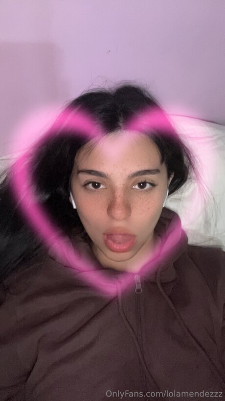 Lolamendezzz xxx hübsche fotos