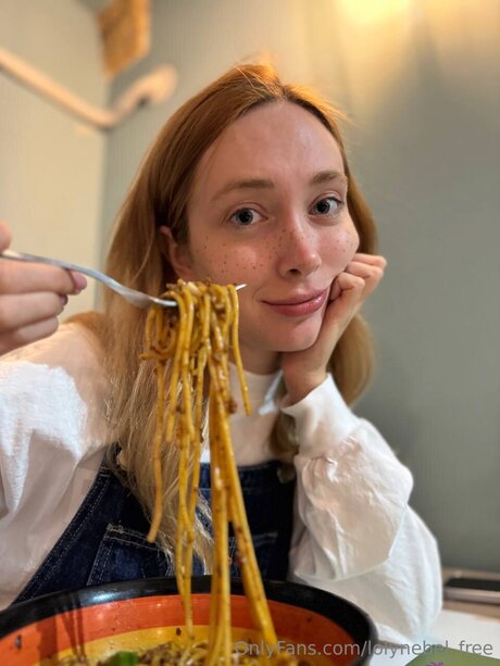 Lolynebel Free hd galerien