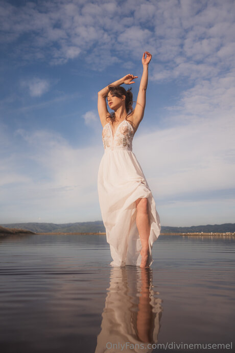 Divinemusemel heiße pornografische galerien