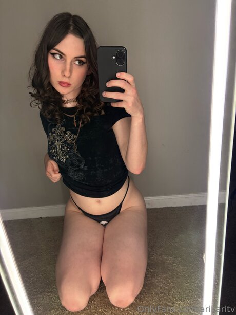 thailändische teen-onlyfans nacktheit akt foto