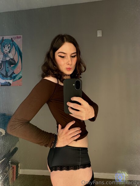 Arikaritv xxx pornostar galerie