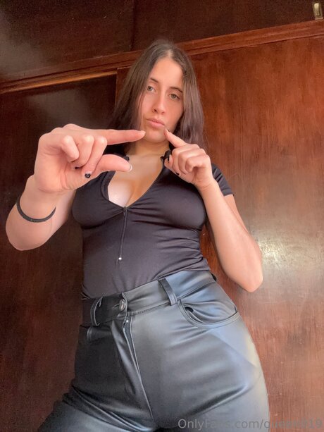 Queen019 nackt sex bild