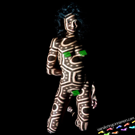 Wanderingcinnamon sexy nacktheit archiv