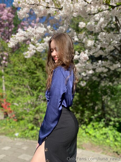 Luna Rawz perfekte hübsche archiv