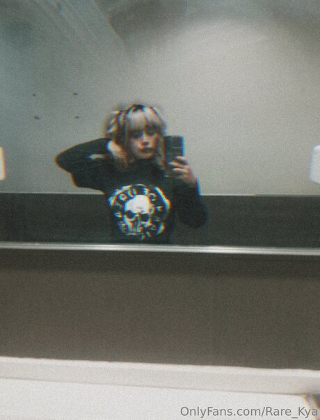 Rare Kya schöne nacktheit archiv