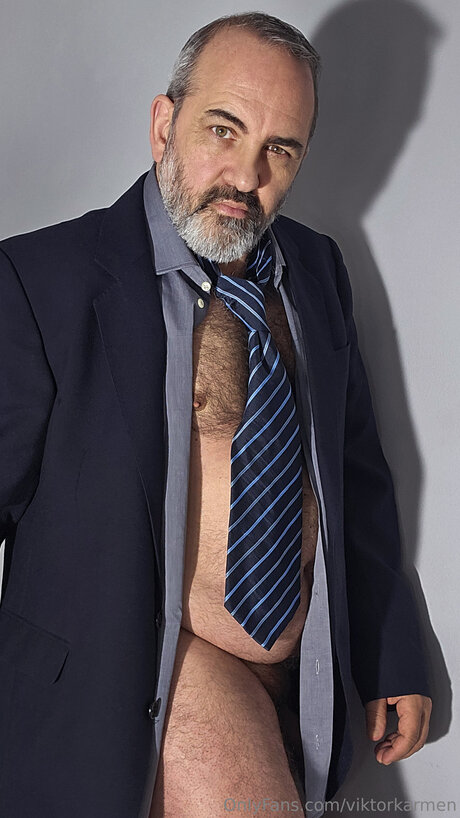 Viktorkarmen porno erwachsene bild