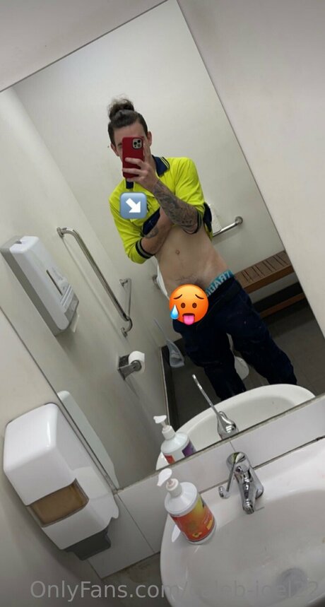 Caleb Joel22 pornostar xxx bild