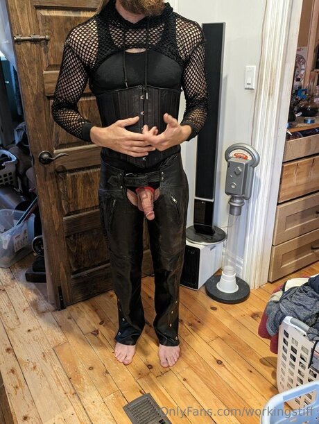 Workingstiff perfekte nackten galerien