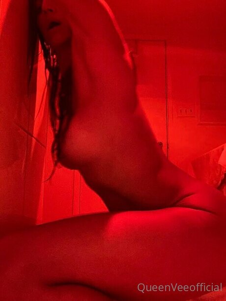 Queenvee Sexy model schöne fotos