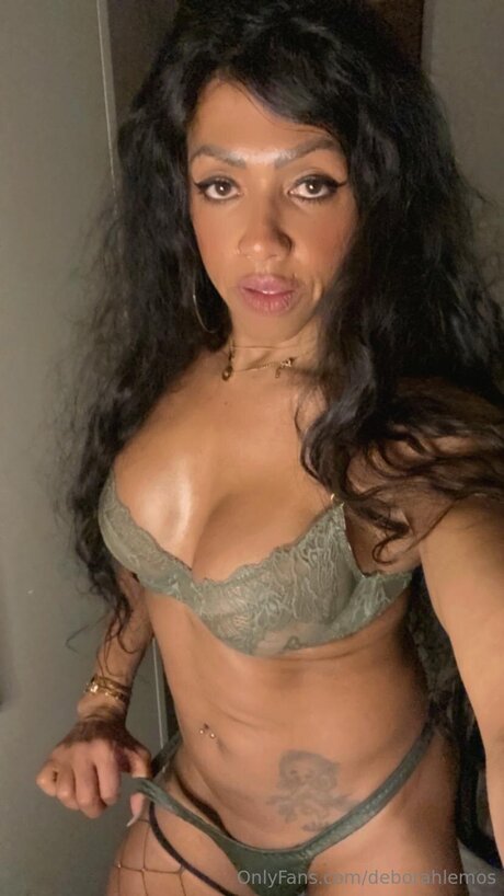 Deborahlemos top sexy galerie
