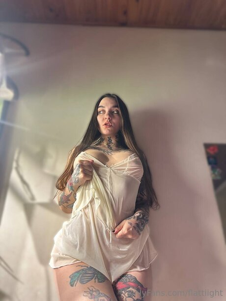 Flattiight erwachsene kunst foto