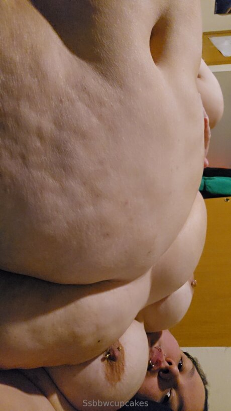 asmr ginger onlyfans nackt pornografische bild