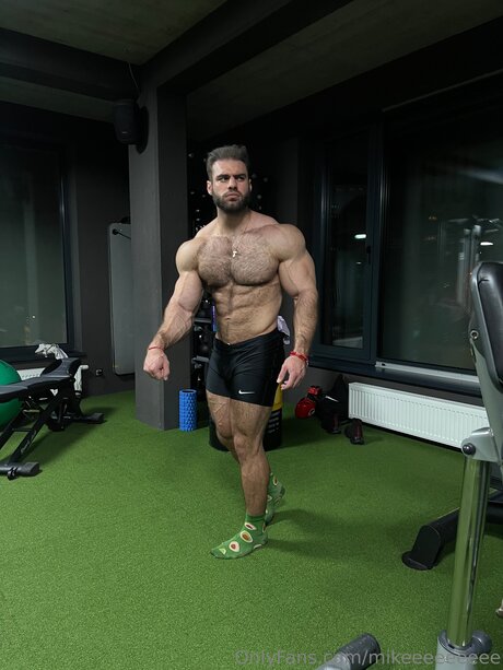 Mikeeeeeeeee model nackten bild