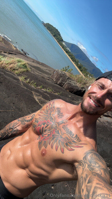 Alexjoneskik11 xxx sexy fotos