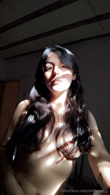 Sofixspicy akt fotos