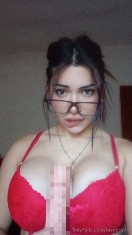 Foxybratty nacktheit exklusive bild