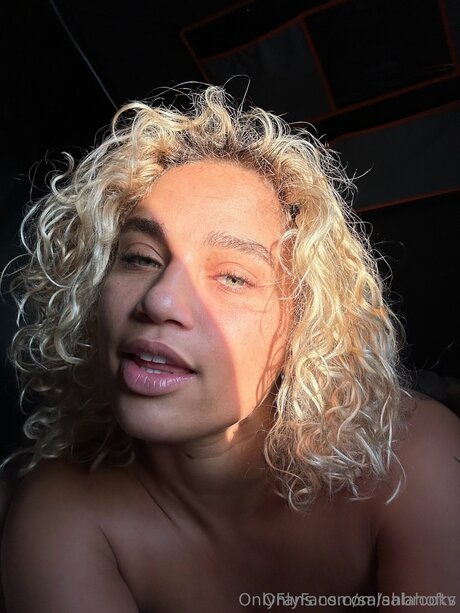 Salahoftv perfekte hübsche archiv