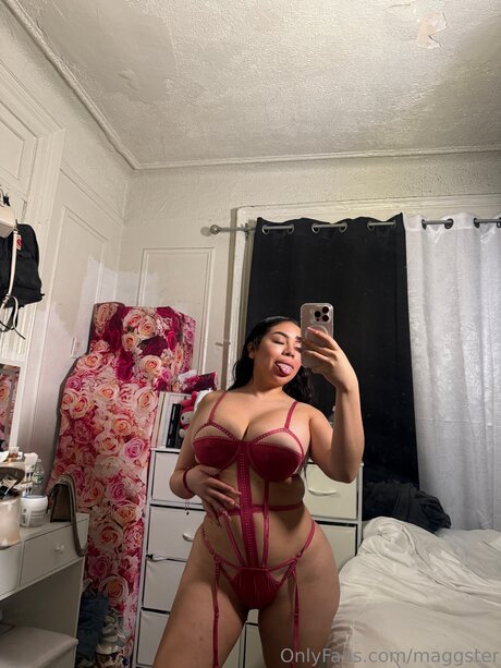 Loveelunaaa kostenlose heiße foto