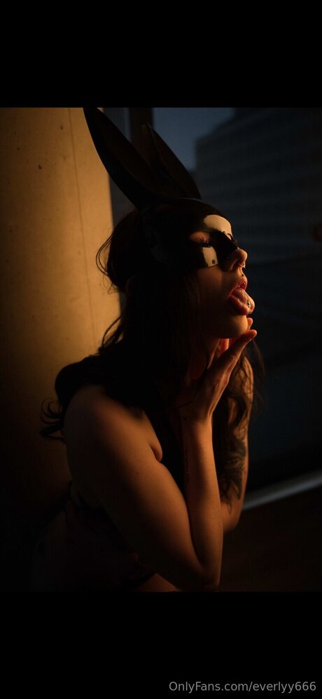 Everlyy666 pornostar nackte foto