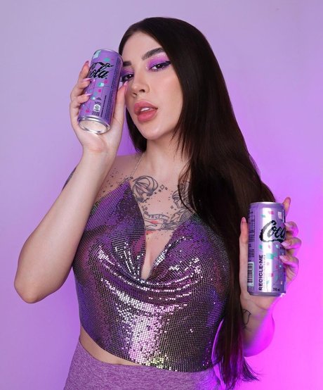 Gabriela Zambrozuski kostenlose nackt galerie