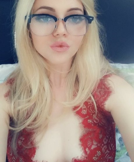 Aurora Indica heiße schöne galerien