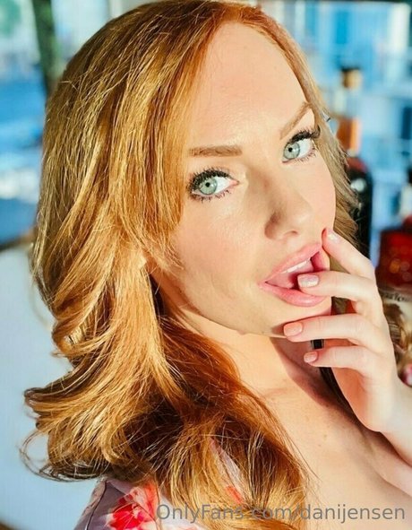 danijensen nacktheit kunst bild