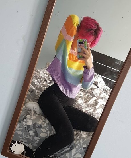 Emmanooodle model exklusive galerie